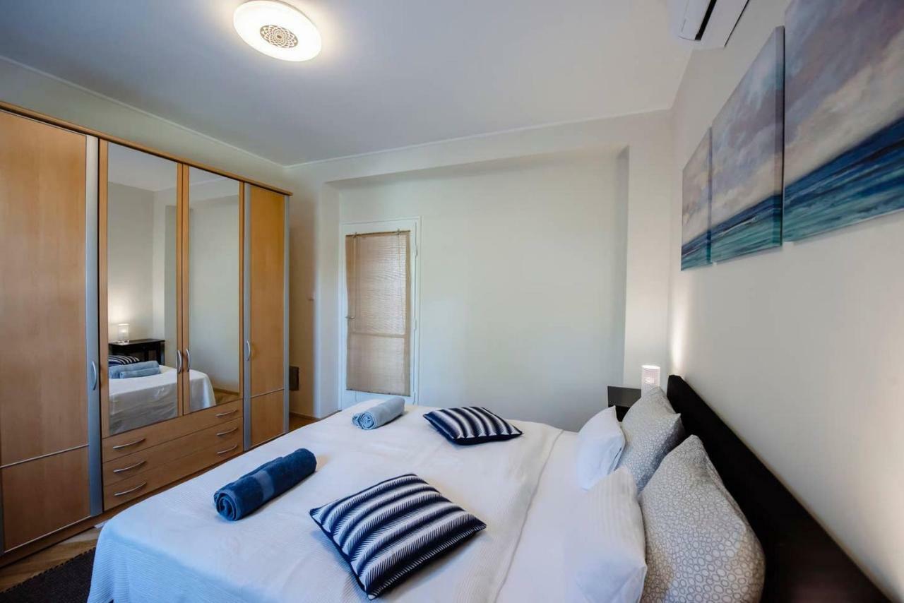 Viola Family Apartman Free Parking เปตช์ ภายนอก รูปภาพ